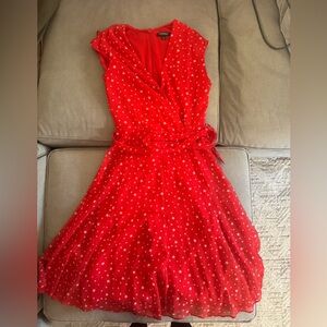 Roz & Ali Red Star Patterned Garment